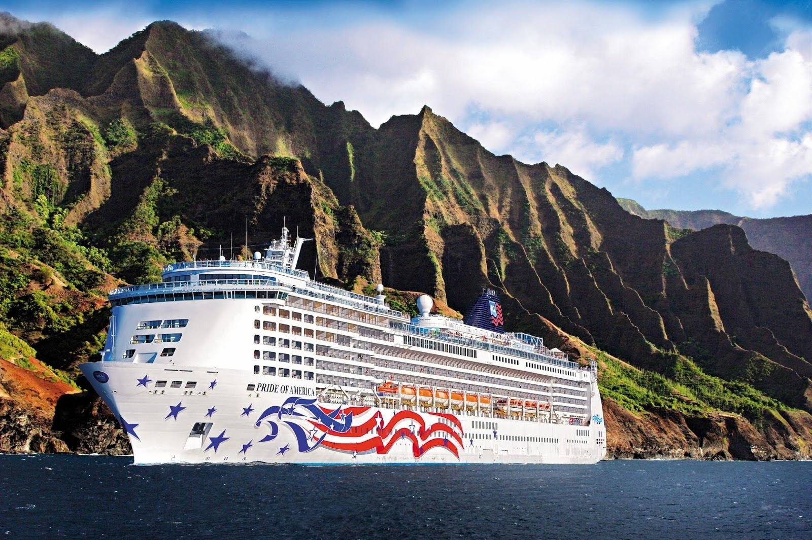 Norwegian Cruise Line's Pride of America sailing past the cliffs of the Nā Pali Coast, Kauaʻi